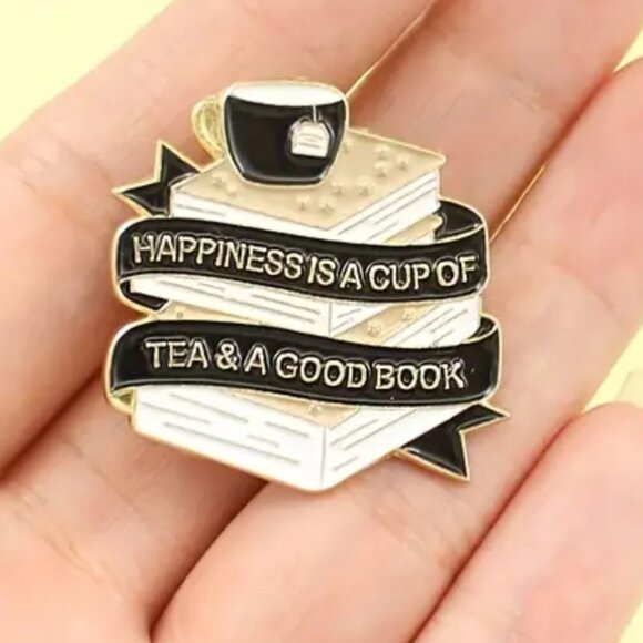 🌺 🌺 🌺"HAPPINESS IS A CUP OF TEA & A GOOD BOOK" Brooch Pin - Picture 4 of 4